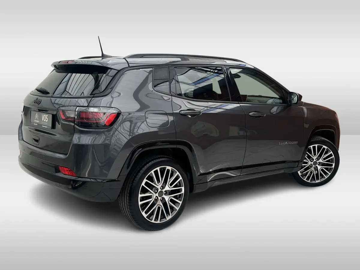 1.5T e-Hybrid Automaat 130 Summit | Keyless | Elektrische verstelbare stoelen | Adaptive Cruise Control | Carplay/Android Auto |