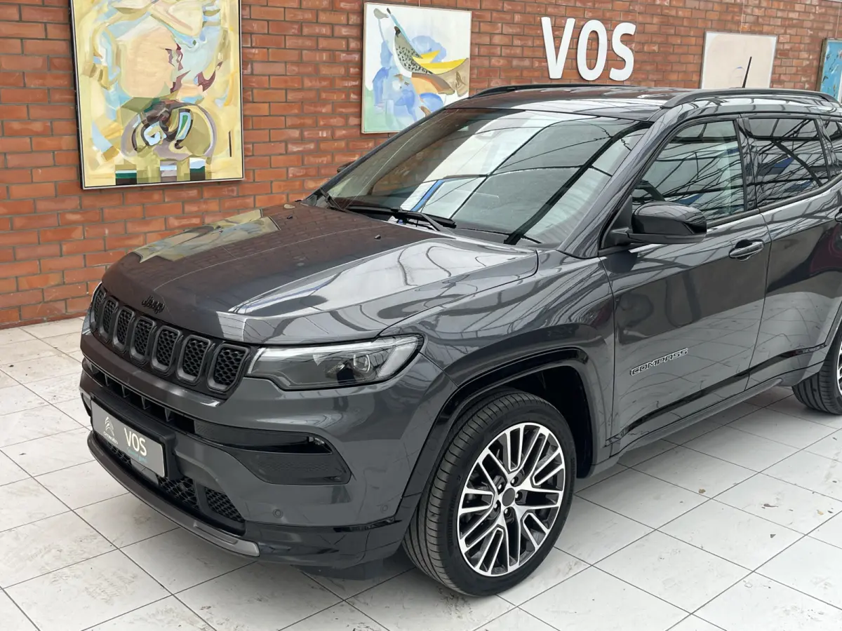 1.5T e-Hybrid Automaat 130 Summit | Keyless | Elektrische verstelbare stoelen | Adaptive Cruise Control | Carplay/Android Auto |