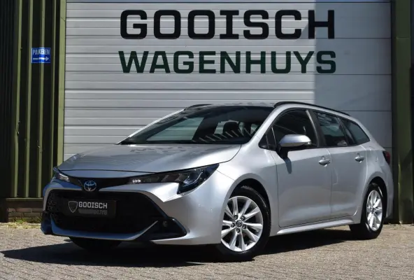 Hybrid 140 Active | Camera | Carplay | Climate Control |