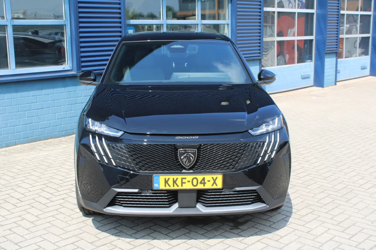 Allure Avantage 210 73 kWh Seat Pack | Stoel/Stuur Verwarming | 360-Graden Camera | Adaptive Cruise Control | Warmtepomp