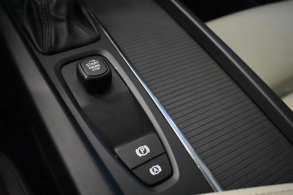 2.0 T4 | Leder | Carplay | Trekhaak | Climate Control |