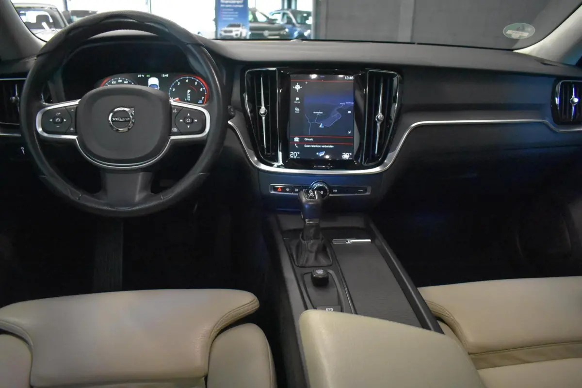 2.0 T4 | Leder | Carplay | Trekhaak | Climate Control |