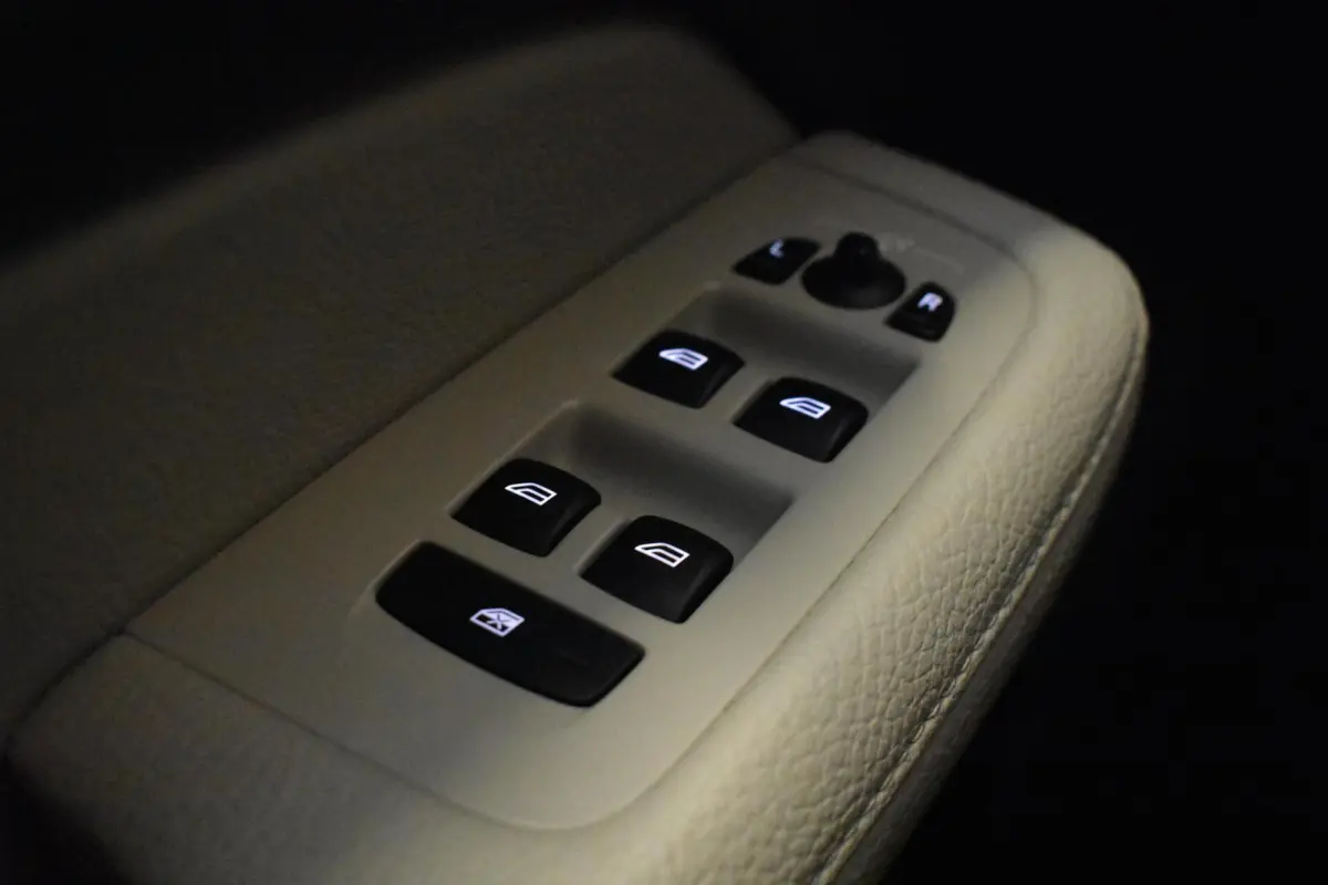 2.0 T4 | Leder | Carplay | Trekhaak | Climate Control |