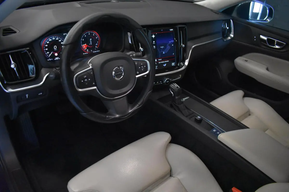 2.0 T4 | Leder | Carplay | Trekhaak | Climate Control |