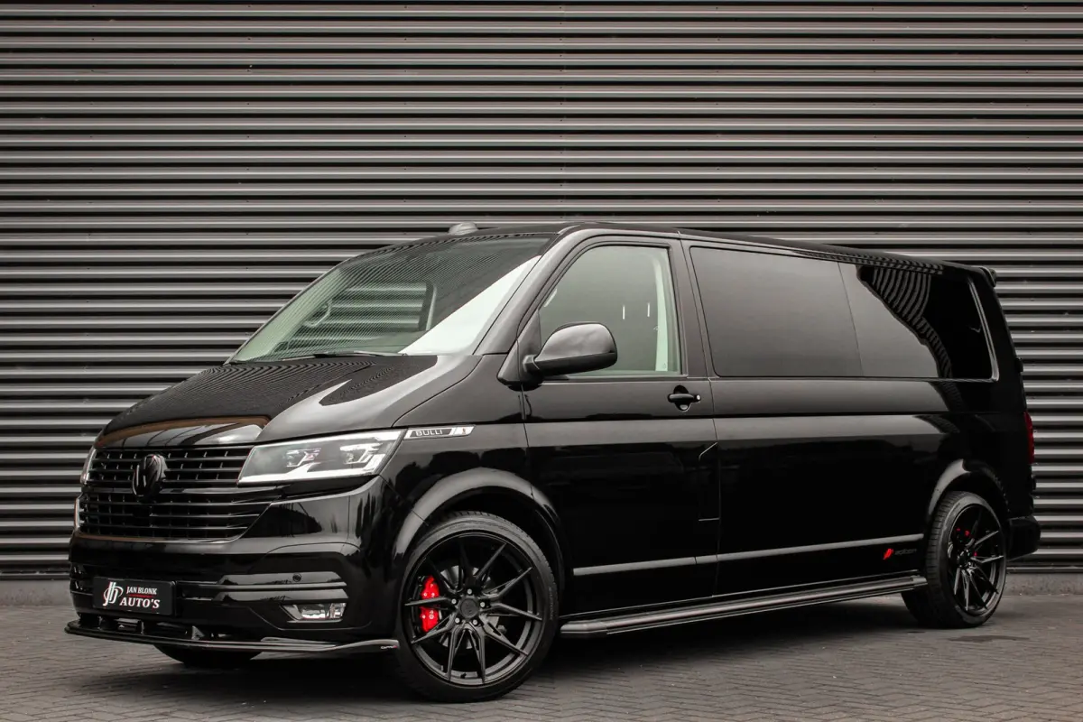 2.0 TDI L2H1 150PK BULLI DC DUBBEL CABINE / JB-EDITION / FULL OPTIONS / LEDER BEKLEDING / FULL BLACK/ APPLE