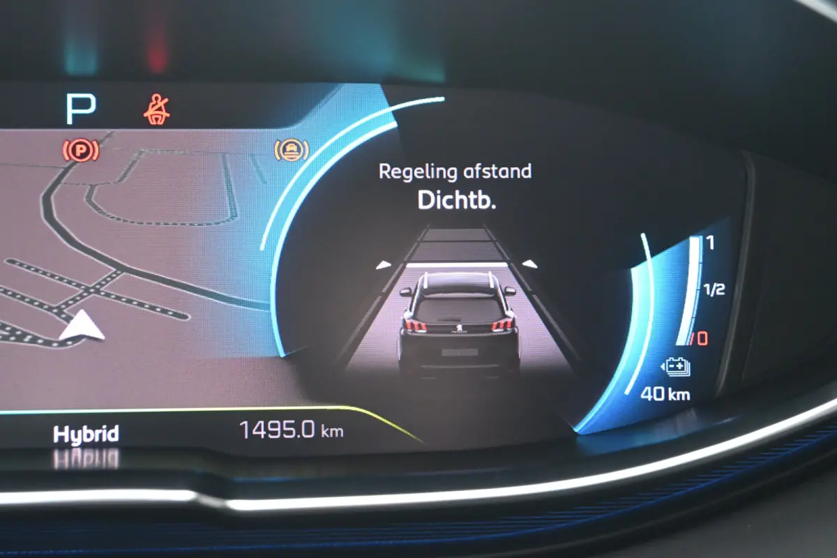 1.6 HYbrid 225 GT | Afn. Trekhaak | Navigatie | Alcantara | Achteruitrijcamera | Climate Control | !!
