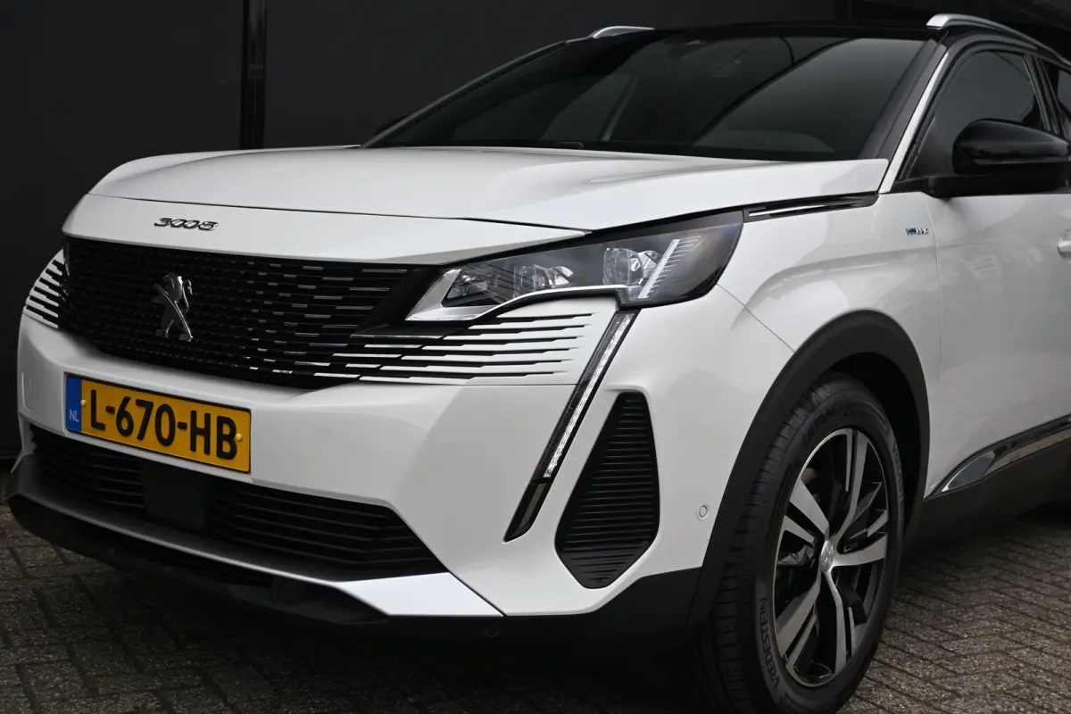 1.6 HYbrid 225 GT | Afn. Trekhaak | Navigatie | Alcantara | Achteruitrijcamera | Climate Control | !!