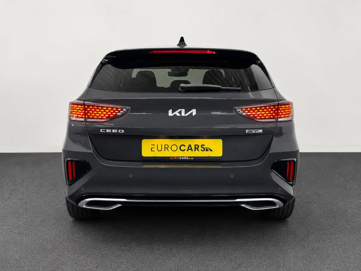 1.0 T-GDi GT-Line Panoramadak Navigatie Apple Carplay Android Auto Camera Parkeerhulp achter Adaptive Cruise Control Stoel- en stuurverwarming Stoelventilatie Dodehoekassistent Climate Contr