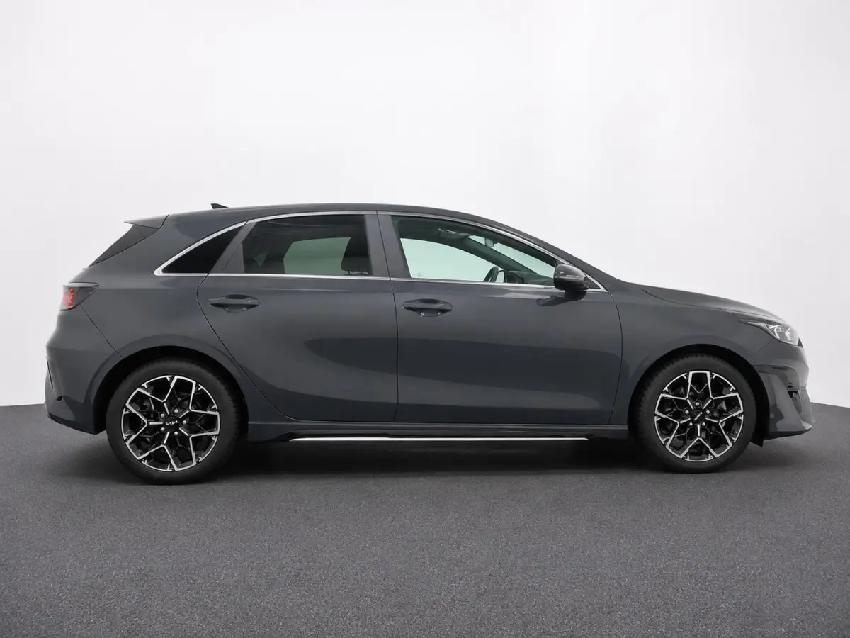 1.0 T-GDi GT-Line Panoramadak Navigatie Apple Carplay Android Auto Camera Parkeerhulp achter Adaptive Cruise Control Stoel- en stuurverwarming Stoelventilatie Dodehoekassistent Climate Contr