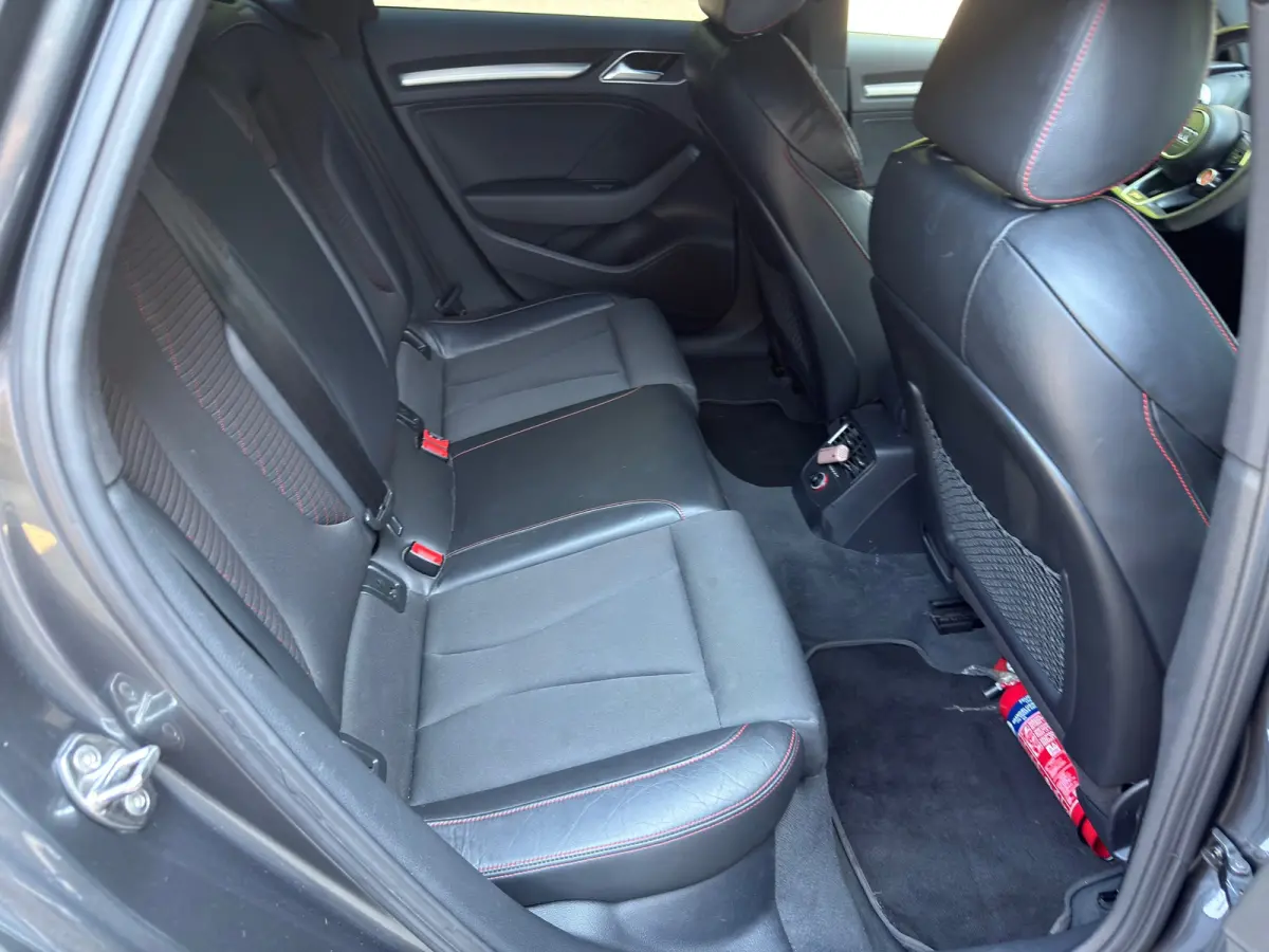 2.0 TFSI S3 quattro Pro Line Plus l RS3 Stuur l Xenon l Navi l Rijdt & Schakelt zeer goed l
