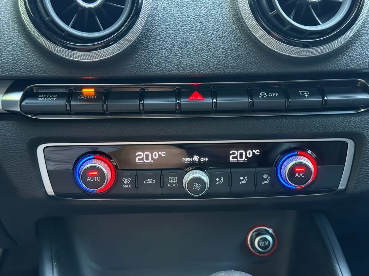 2.0 TFSI S3 quattro Pro Line Plus l RS3 Stuur l Xenon l Navi l Rijdt & Schakelt zeer goed l