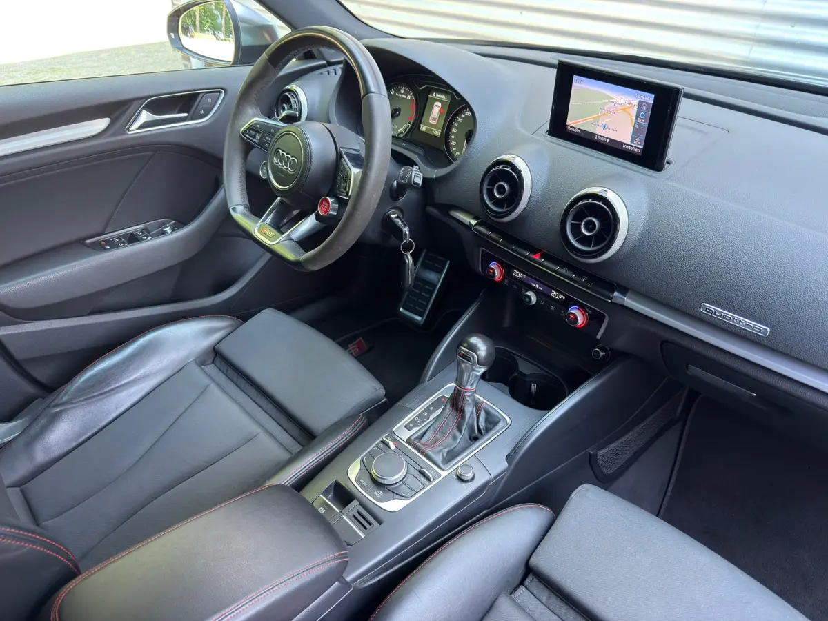 2.0 TFSI S3 quattro Pro Line Plus l RS3 Stuur l Xenon l Navi l Rijdt & Schakelt zeer goed l