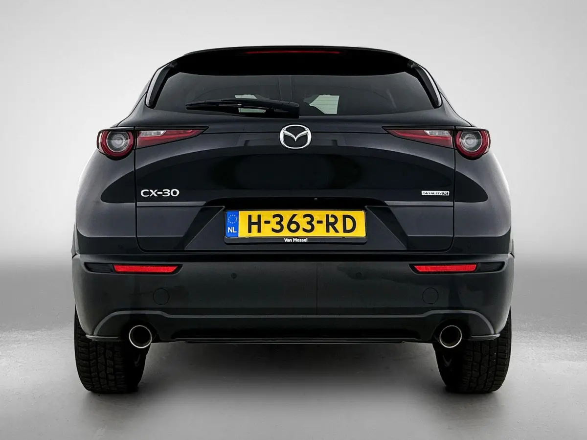 2.0 e-SkyActiv-X M Hybrid Luxury 185 PK Airco | Achteruitrij Camera | Stoelverwarming | Bluetooth | Cruise Control Adaptief | Dodehoekdetectie | Elektrisch Bedienbare Achterklep | Elektrisch