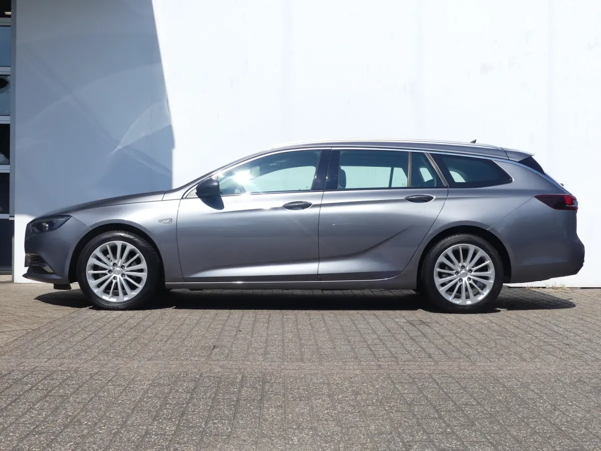 1.5 Turbo Business Executive | TREKHAAK | PARKEERSENSOREN V+A | NAVI | APPLE CARPLAY / ANDROID AUTO | LMV 18" |