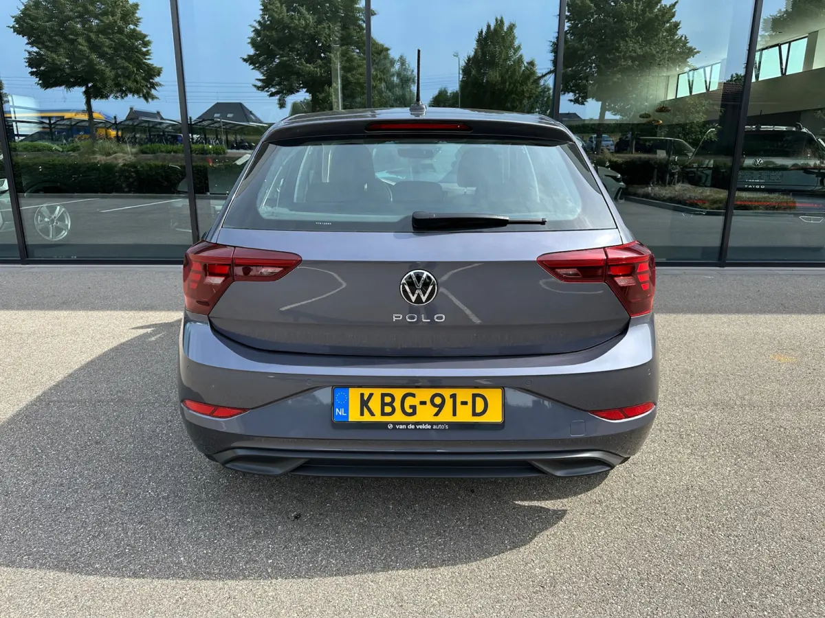 1.0 TSI Life 95pk | Carplay | Navi | Parkeersensoren | Lichtmetalen velgen | Rijklaar incl. garantie