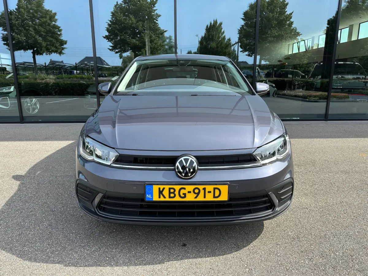 1.0 TSI Life 95pk | Carplay | Navi | Parkeersensoren | Lichtmetalen velgen | Rijklaar incl. garantie
