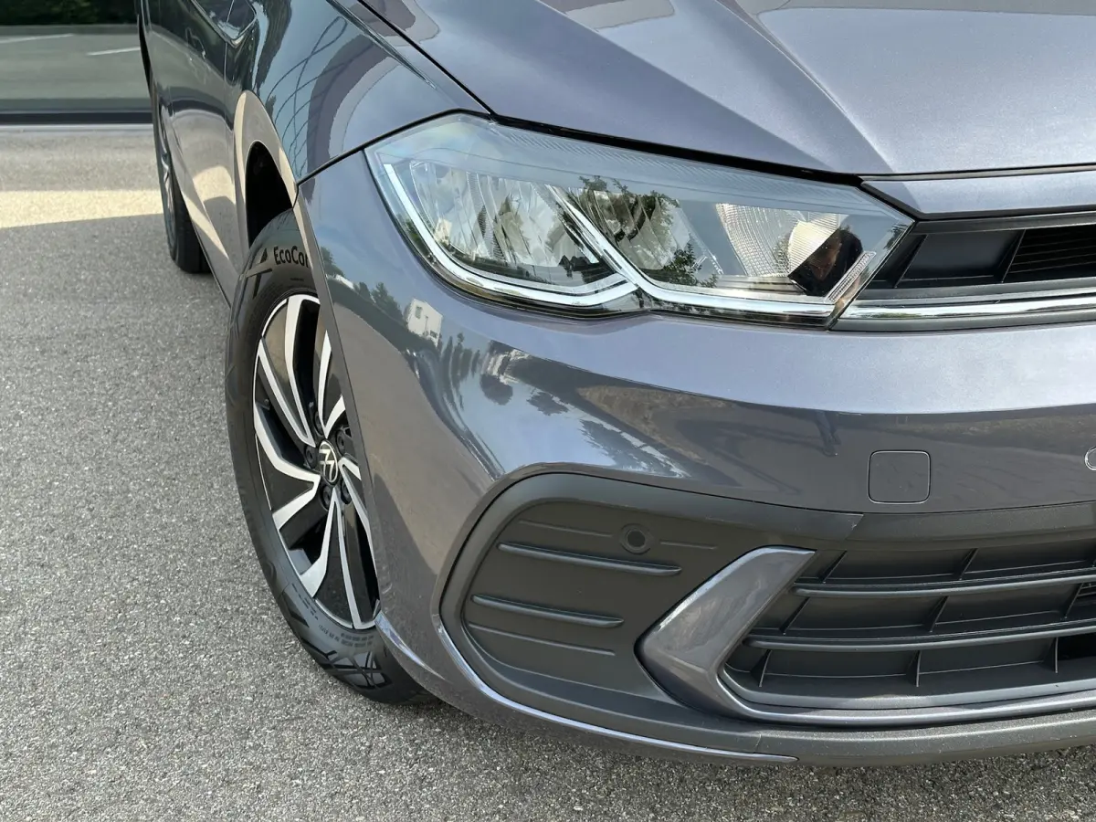 1.0 TSI Life 95pk | Carplay | Navi | Parkeersensoren | Lichtmetalen velgen | Rijklaar incl. garantie