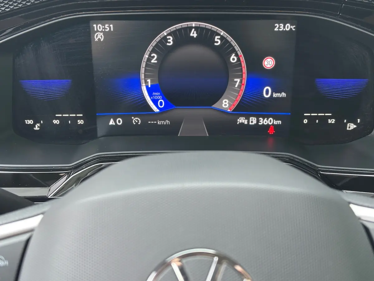 1.0 TSI Life 95pk | Carplay | Navi | Parkeersensoren | Lichtmetalen velgen | Rijklaar incl. garantie