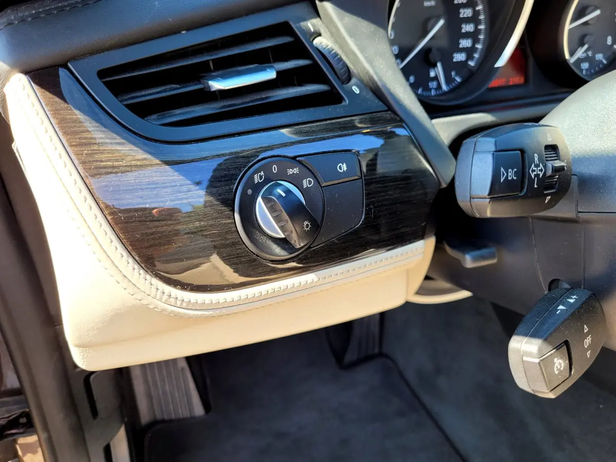 SDrive30i Adaptive-M, HiFi, Nappa leder