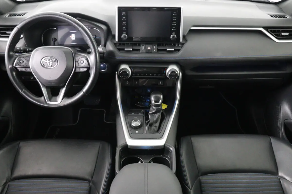 2.5 Hybrid AWD Bi-Tone | Dealer Onderhouden! | Stoel/stuurverwarming | Navi | Clima | Camera | Cruise Adaptive | LED | Keyless | Lichtmetalen Velgen