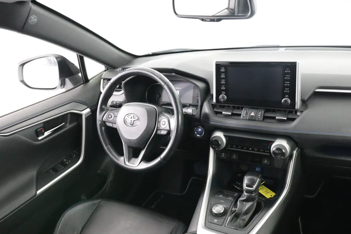 2.5 Hybrid AWD Bi-Tone | Dealer Onderhouden! | Stoel/stuurverwarming | Navi | Clima | Camera | Cruise Adaptive | LED | Keyless | Lichtmetalen Velgen
