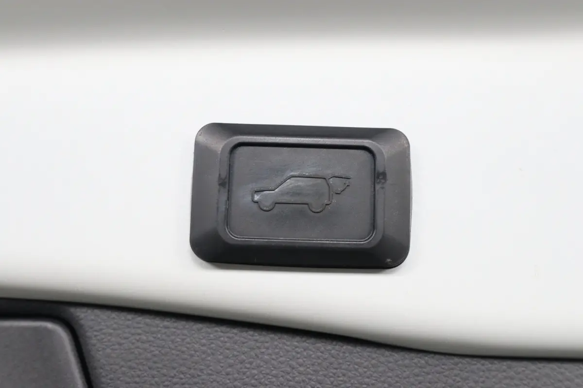 2.5 Hybrid AWD Bi-Tone | Dealer Onderhouden! | Stoel/stuurverwarming | Navi | Clima | Camera | Cruise Adaptive | LED | Keyless | Lichtmetalen Velgen