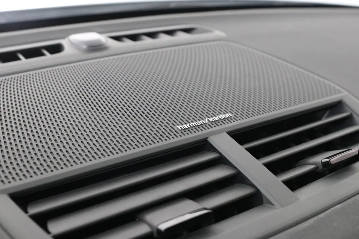 Long Range Dual motor Plus 8 kWh | Dealer Onderhouden! | SOH 99% |  Panoramadak | Harman/Kardon | Memory Zetels | 360 Camera | Clima | LED | Keyless | BLIS | Stoelverwarming | Lichtmetalen V