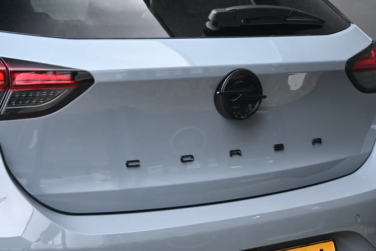 Electric Long Range GS 51 kWh DEMO-DEAL! | Stuur/Stoelverwarming | Navigatie | Dodehoek-Detectie | Keyless-Entry | Sportstoelen | !!