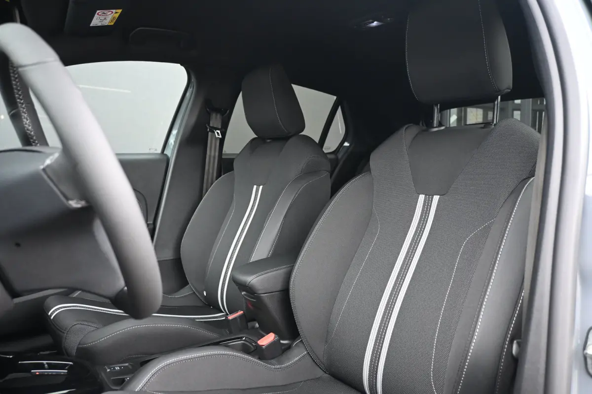 Electric Long Range GS 51 kWh DEMO-DEAL! | Stuur/Stoelverwarming | Navigatie | Dodehoek-Detectie | Keyless-Entry | Sportstoelen | !!