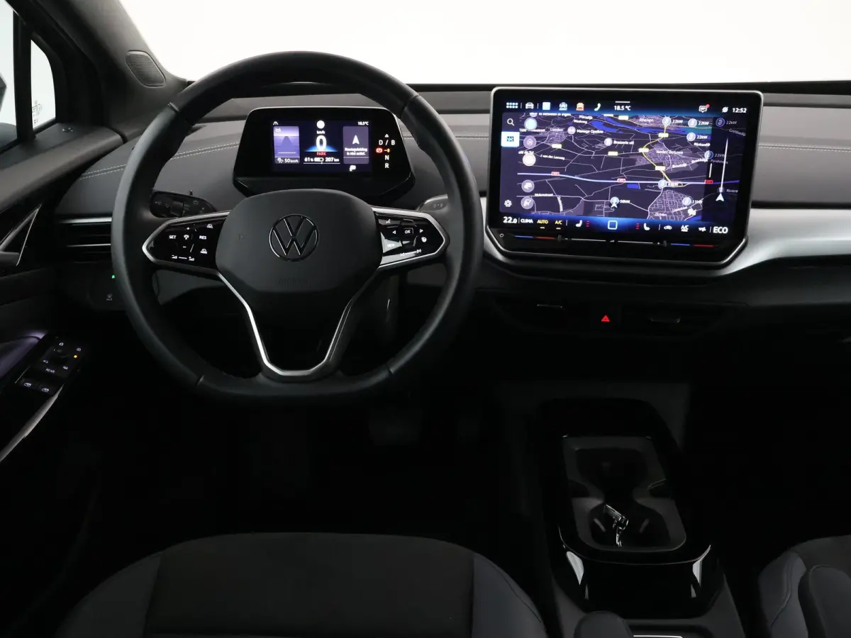 LIMITED EDITION 52 kWh + SFEERVERLICHTING | ADAPTIVE CRUISE | CAMERA | STUUR/STOELVERWARMING