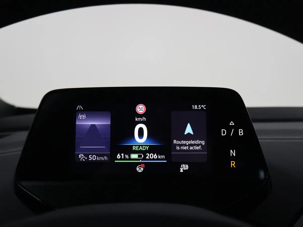 LIMITED EDITION 52 kWh + SFEERVERLICHTING | ADAPTIVE CRUISE | CAMERA | STUUR/STOELVERWARMING