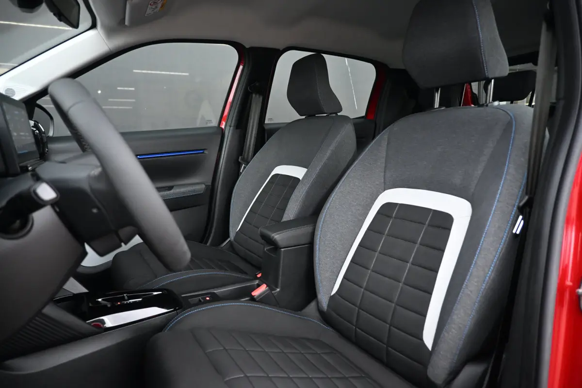 Business 113pk Comfort Range 44 kWh DEMO-DEAL! Tot 8 Jaar Garantie! | Navigatie | Parkeersensoren | Airco | Cruise Control | !!