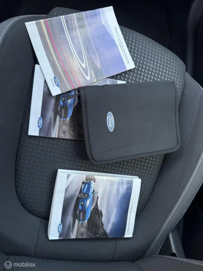 1.0 EcoBoost Trend Edition Business | CarPlay | Navi