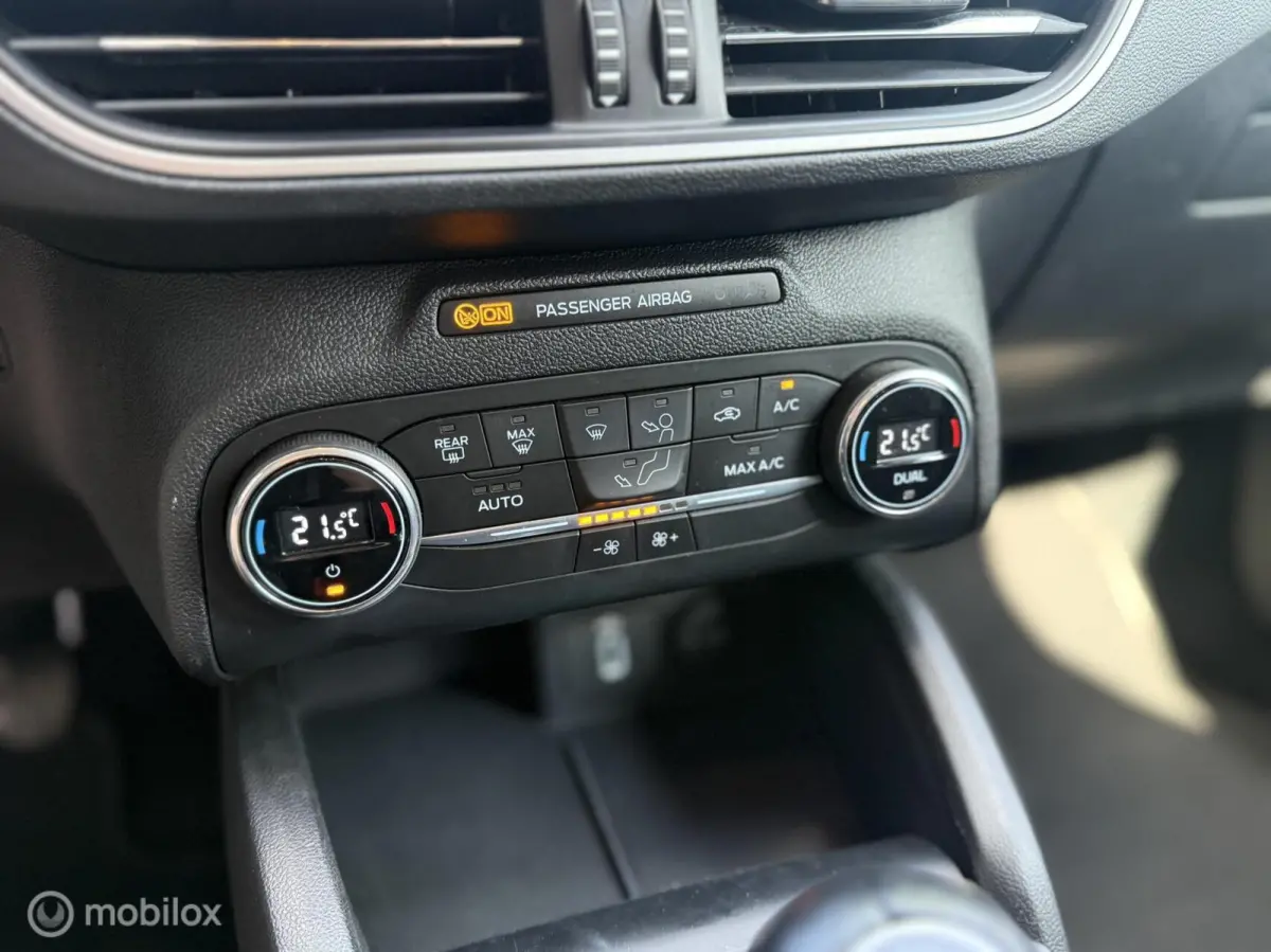 1.0 EcoBoost Trend Edition Business | CarPlay | Navi
