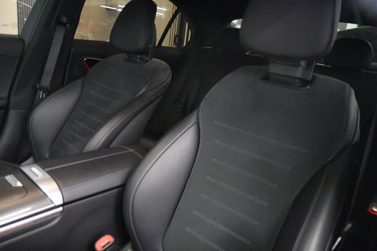 300 AMG/KEYLESS/SFEERVER/MEMORY/360CAM/CARPLAY/VOL