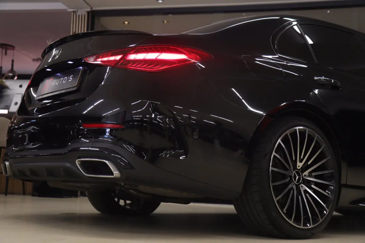 300 AMG/KEYLESS/SFEERVER/MEMORY/360CAM/CARPLAY/VOL