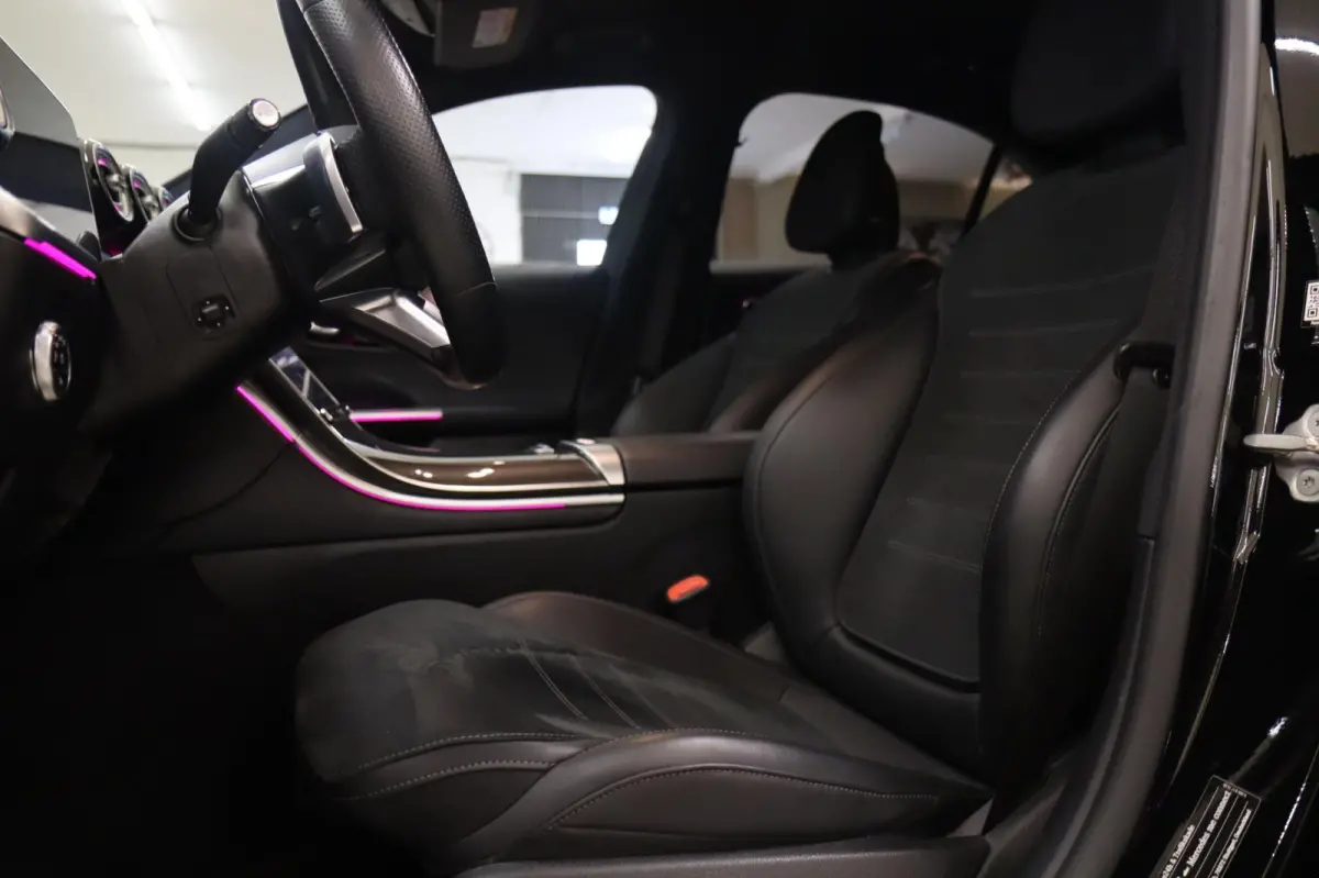 300 AMG/KEYLESS/SFEERVER/MEMORY/360CAM/CARPLAY/VOL
