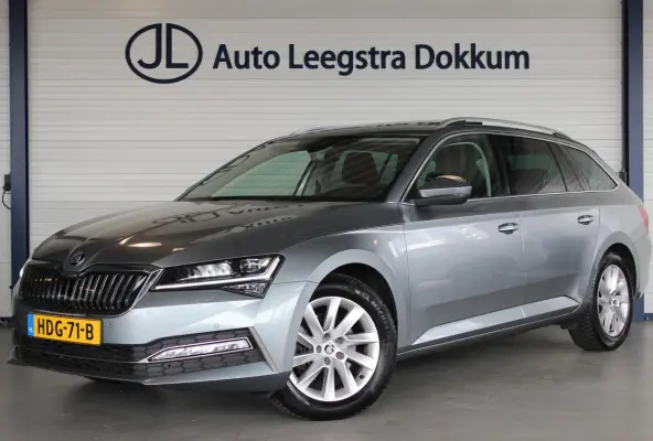 1.4 TSI iV Business Edition Plus Trekhaak | 360° Camera | Pano | Adapt. Cruise | LED Matrix | Memorystoel | Virtual Cockpit | Stoelverw. V+A | 17" LMV | PDC V+A