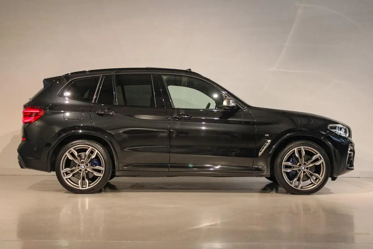 M40i xDrive High Executive M-sport PANO | INDIVIDUAL