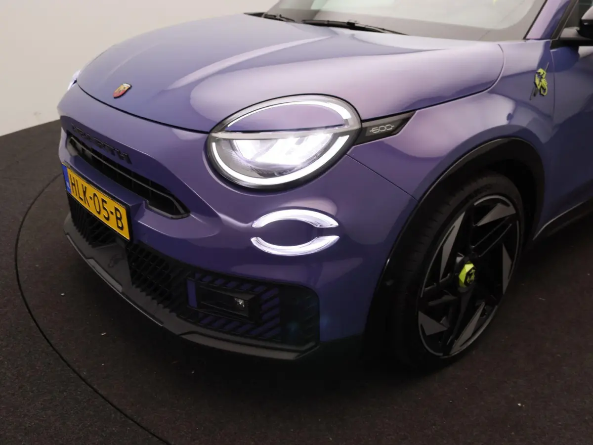 Scorpionissima 54 kWh | Sabelt Kuipstoelen | Torsen Sperdifferentieel | 280PK | 20 "Velgen
