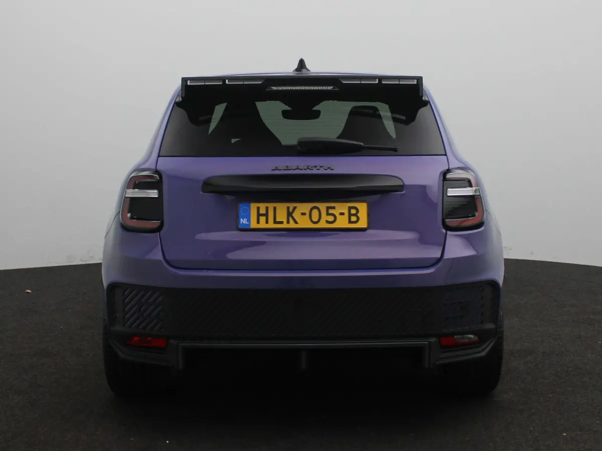 Scorpionissima 54 kWh | Sabelt Kuipstoelen | Torsen Sperdifferentieel | 280PK | 20 "Velgen