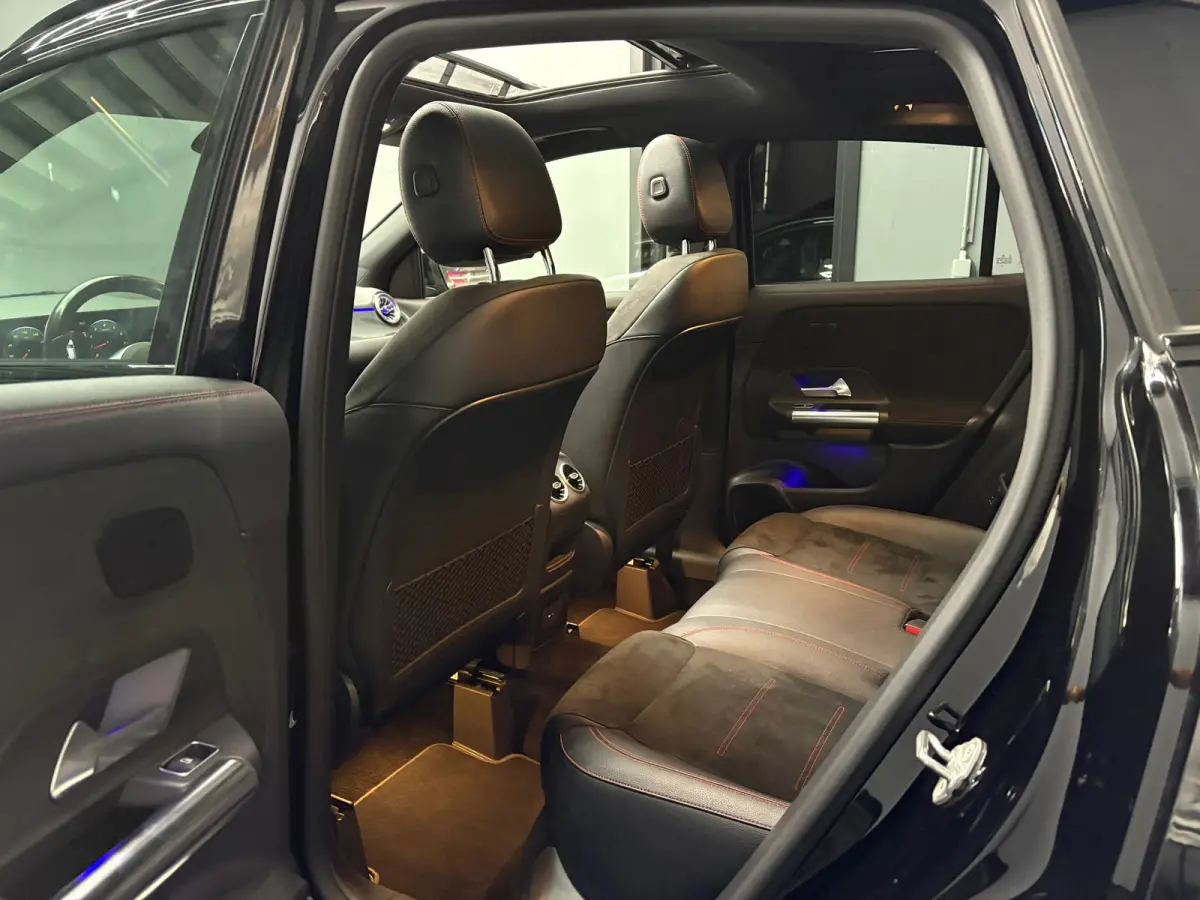 200 Business Solution AMG