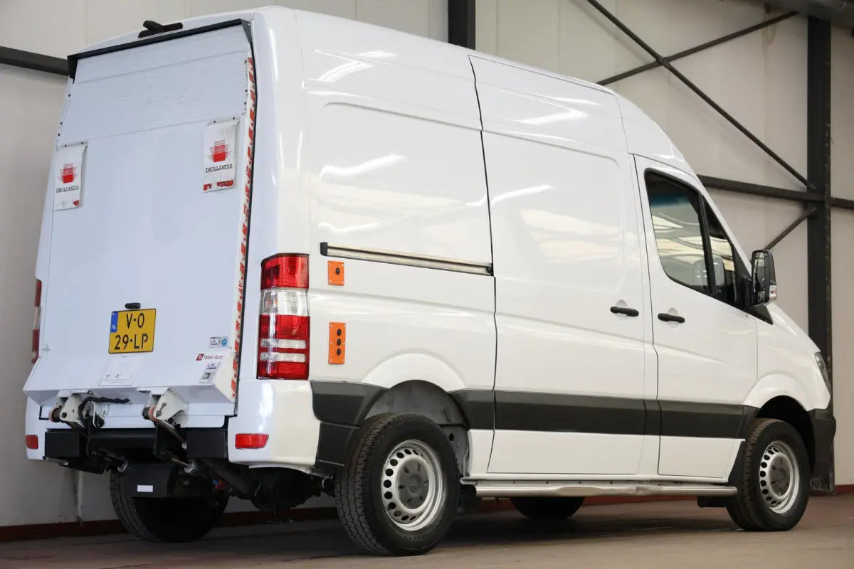 311 2.2 CDI LAADKLEP POST NL