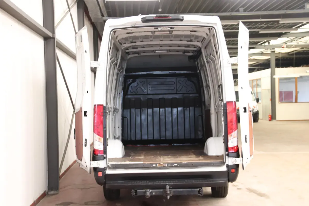35S14V AUTOMAAT L2H2 3500KG TREKVERMOGEN