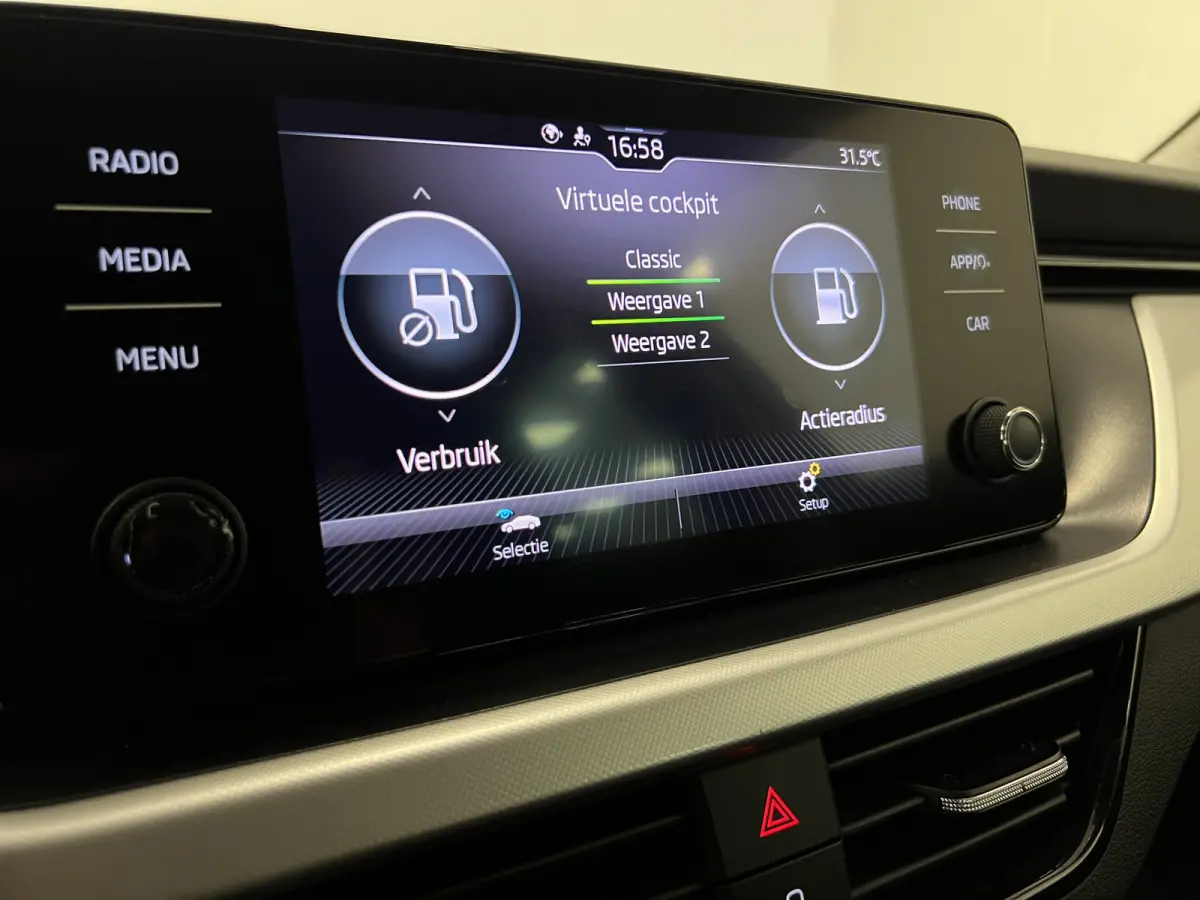 1.0 TSI Business Edition / Digi dashb. / Camera / Climate.c / /
