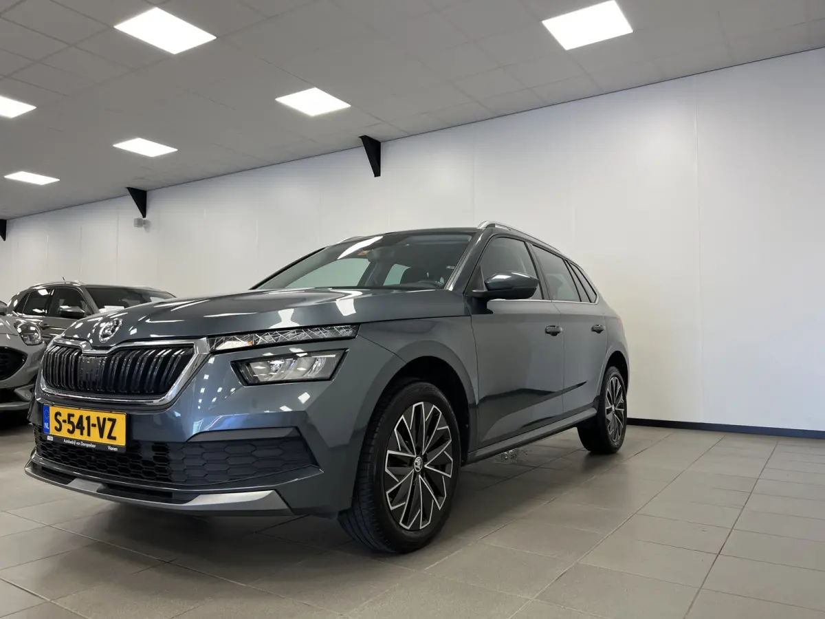 1.0 TSI Business Edition / Digi dashb. / Camera / Climate.c / /