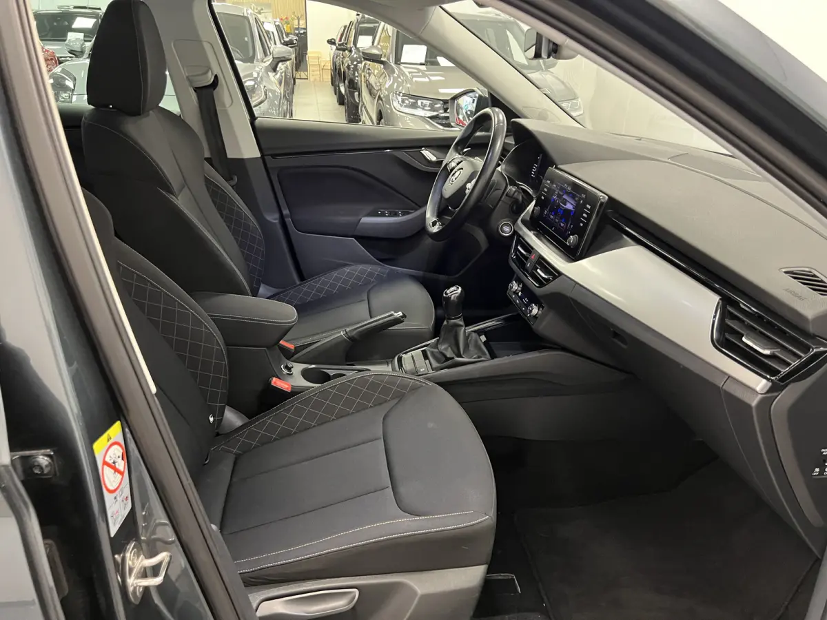 1.0 TSI Business Edition / Digi dashb. / Camera / Climate.c / /