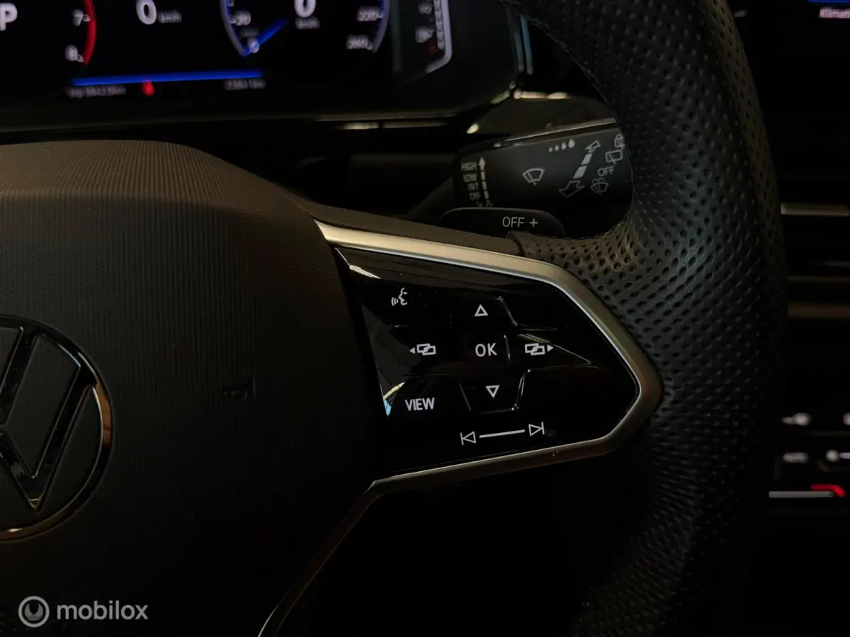 1.5 TSI 3x R-Line Panorama/Black Style/Keyless/Matrix