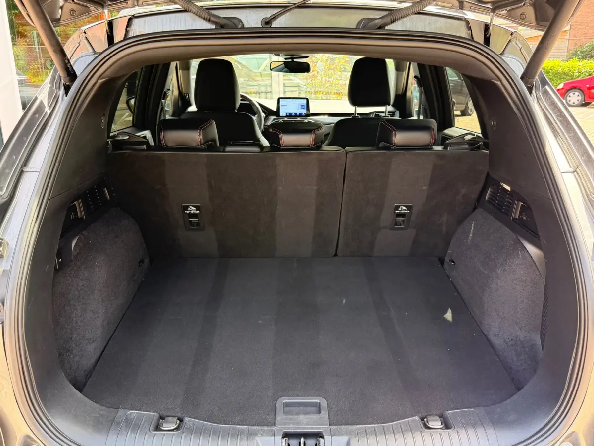 2.5 PHEV 225 ST-line X l B&O l LED l Winterpack