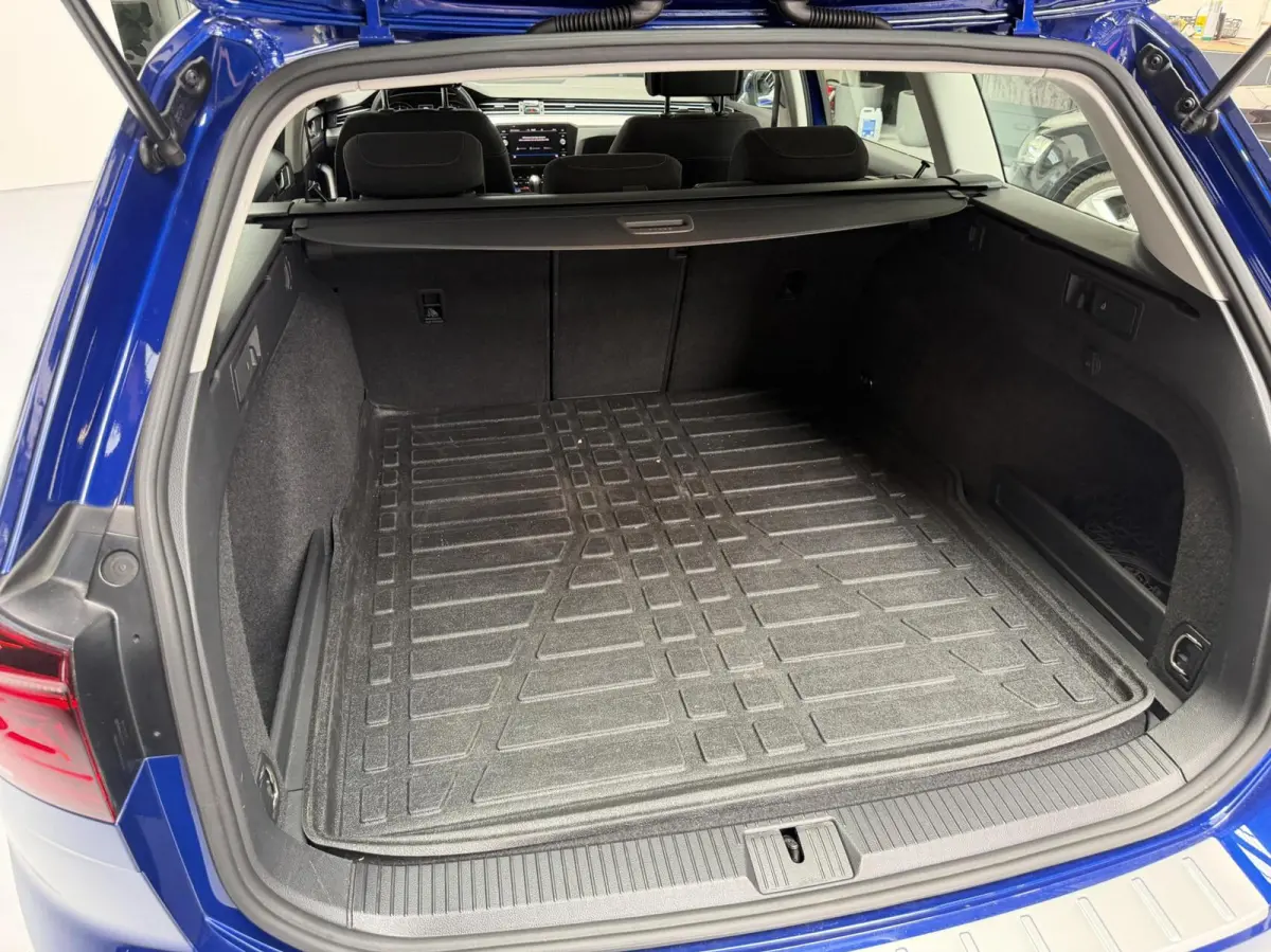 1.5 TSI R-Line | Matrix | Camera
